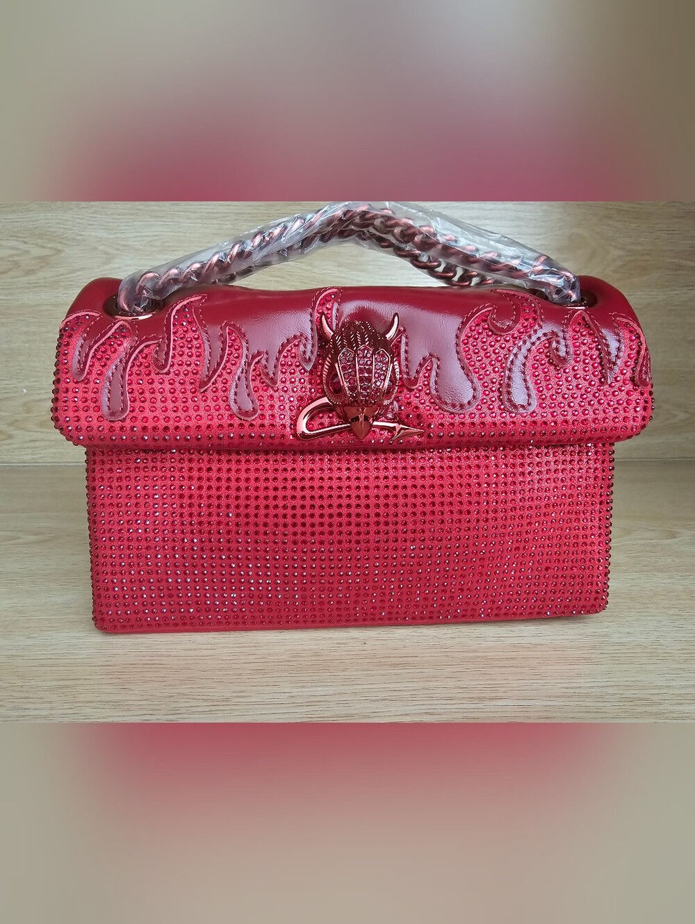 Kurt Geiger Mini Kensington Soopky Bag.